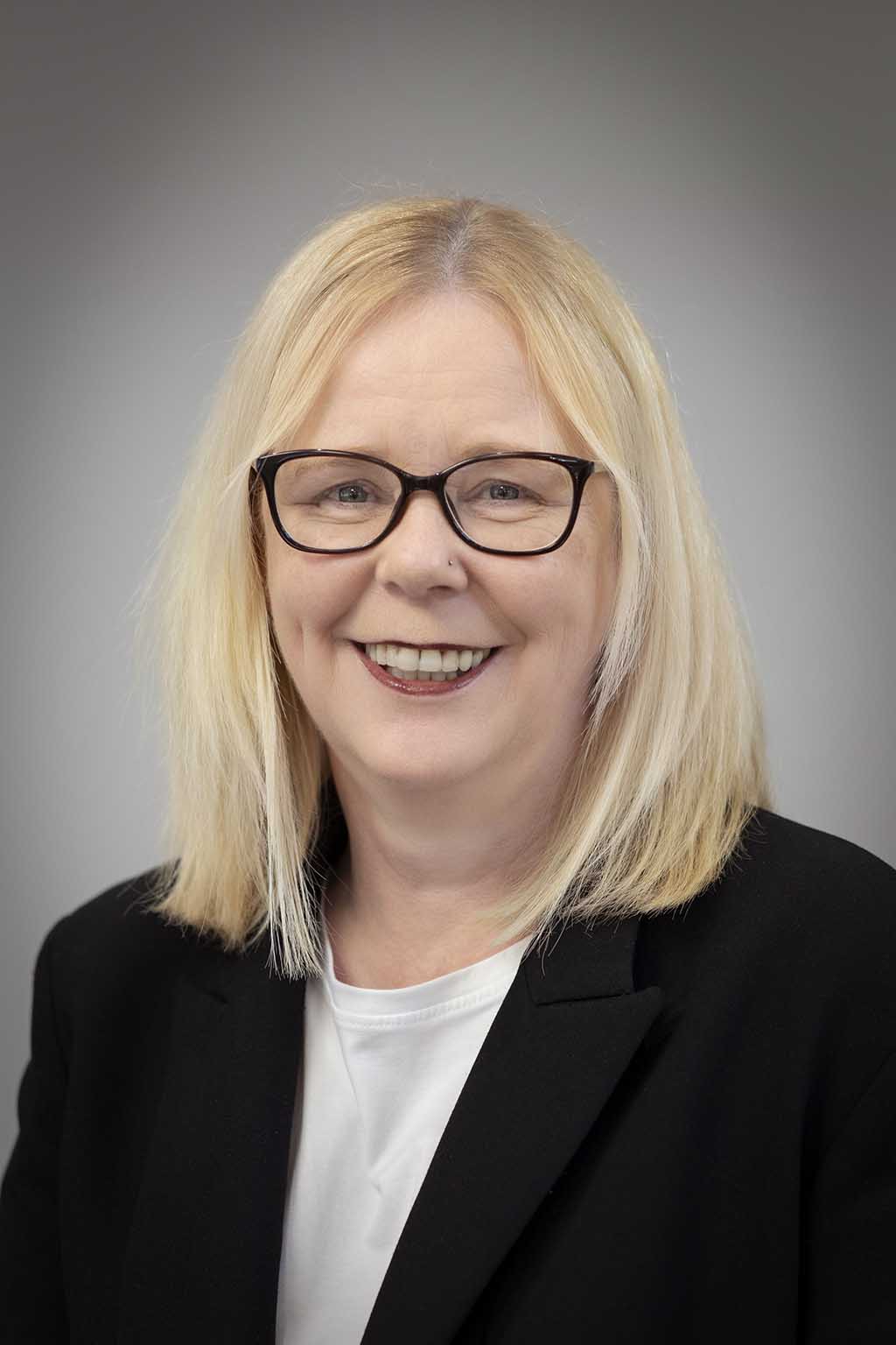 Shirley Doyle - Legal Executive - Hanlon & Co Solicitors, Dublin